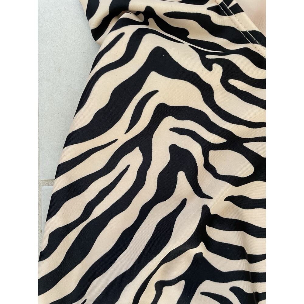 Social Standard Sanctuary Swim One Piece Swimsuit Print Swimwear - Picture 8 of 10